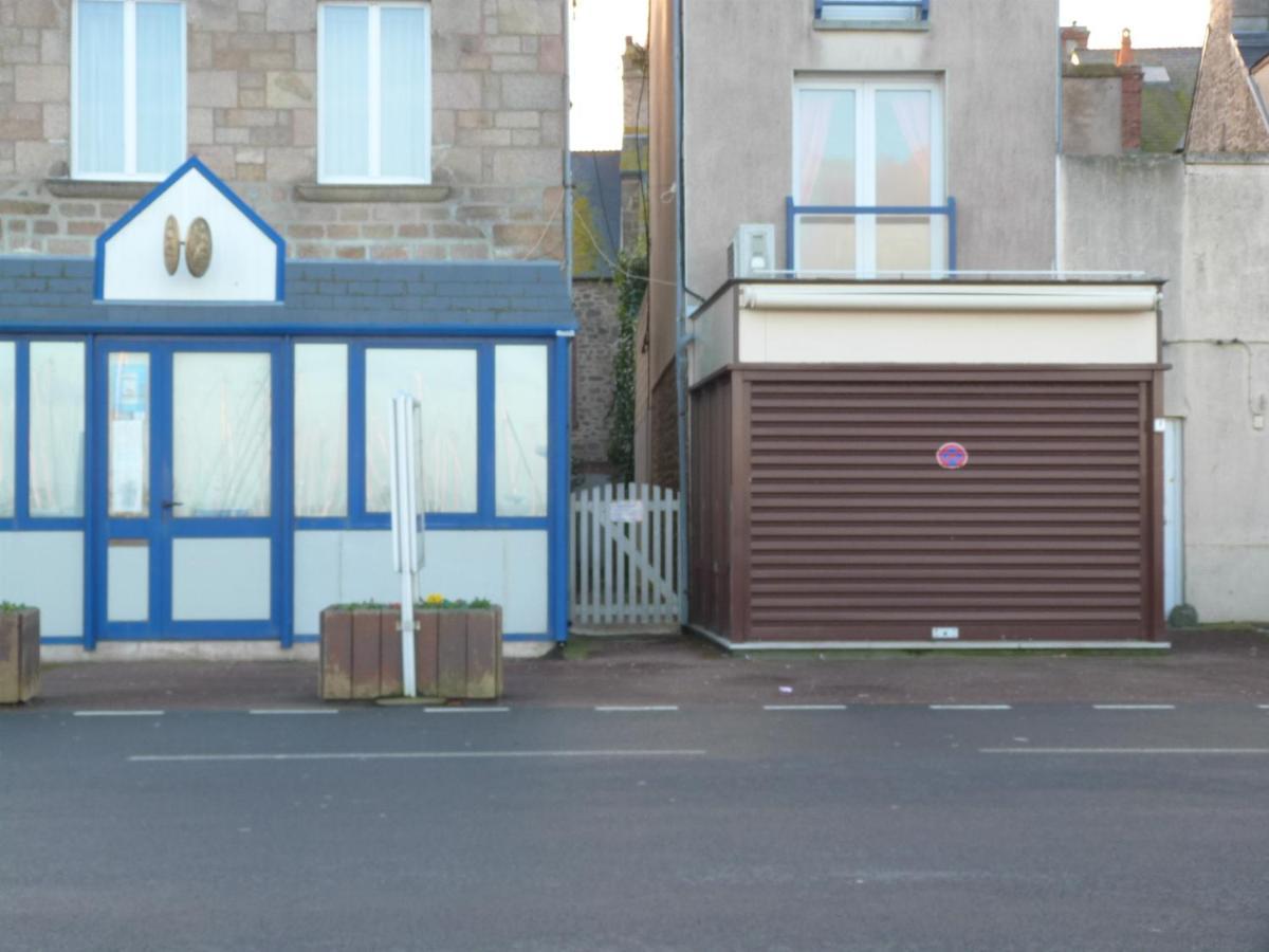 Vila Quai Vauban Saint-Vaast-la-Hougue Exteriér fotografie